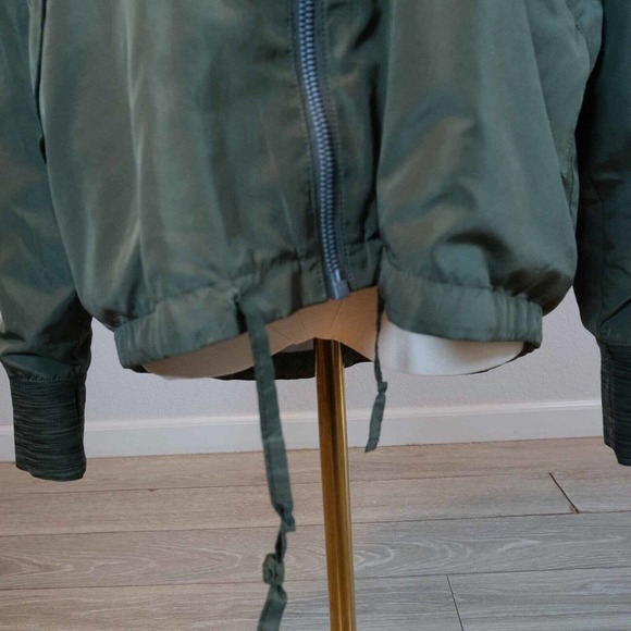 PrAna Womens Jacket Small Lined Full Zip Lined Rain Windbreaker Bomber Quick Dry - Picture 2 of 15